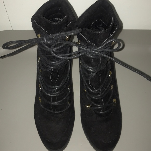 Shoes - Black Platform Booties